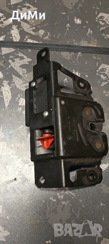 брава заден капак багажник бмв е46 комби bmw e46, снимка 2 - Части - 54649174