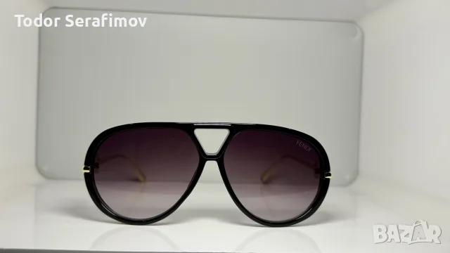 Слънчеви очила Fendi FE40066U (Fendi First) – Черни