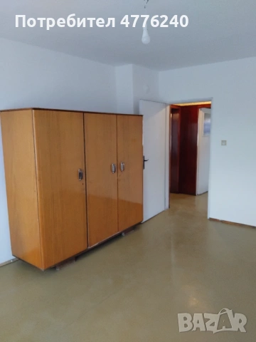 Тристаен панелен апартамент в гр. Айтос , снимка 4 - Апартаменти - 53970678