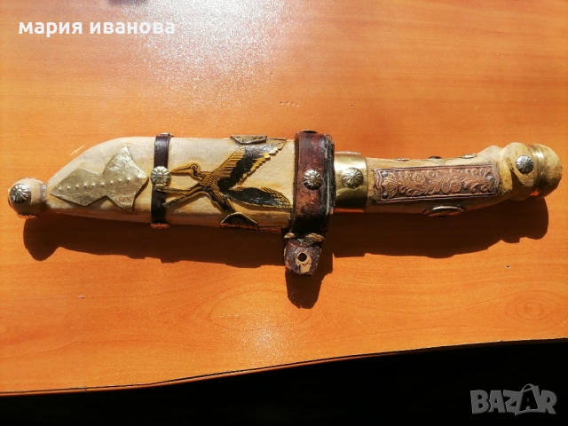 здрав голям нож с украса турмалин шпинел бронз