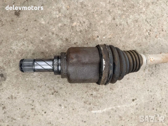 391006276R дясна полуоска от Dacia Dokker 1.5 DCI 75 к.с., двигател K9K612, 5 ск., 2018 г., 149000км, снимка 2 - Части - 54007794