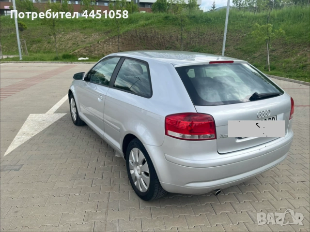 Продавам запазен Audi A3, 3-врати, 1. 6 бензин, 102 к. с., ръчни скорости , снимка 5 - Автомобили и джипове - 54929602