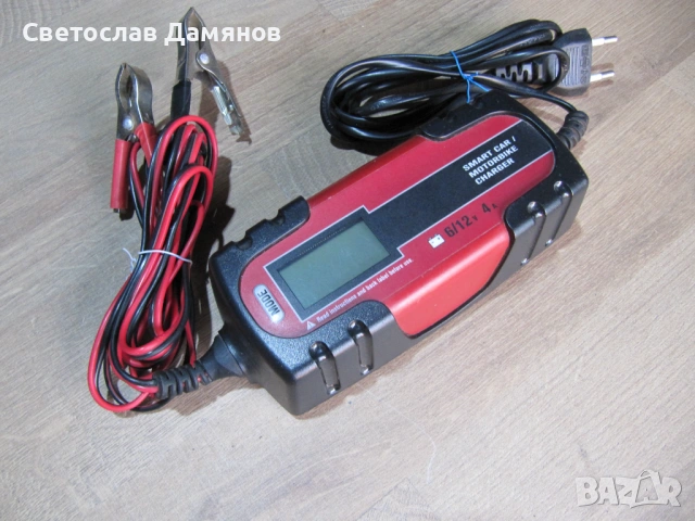 Зарядно за акумулатор 