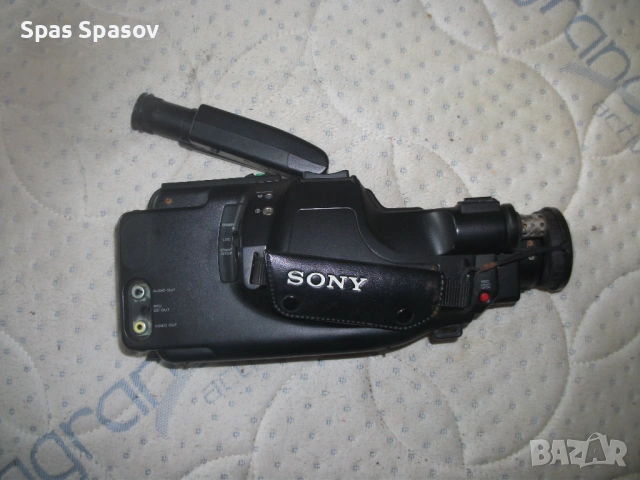 2 камери SONY Video 8 за части или ремонт, снимка 2 - Камери - 54485583