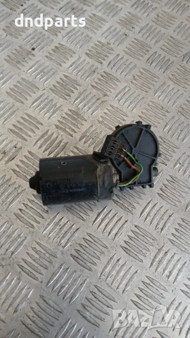 Моторче предни чистачки VW Golf 4 1999 0390241151 1J1955113A