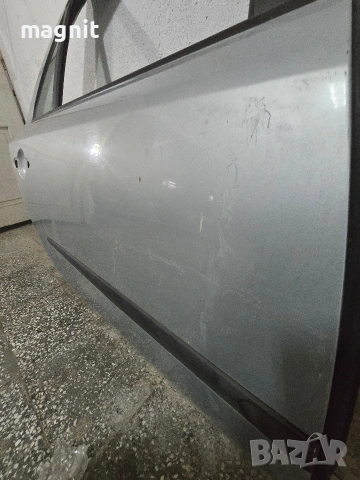 Задна дясна врата за Renault Laguna 2 хетчбек, снимка 2 - Части - 54632350