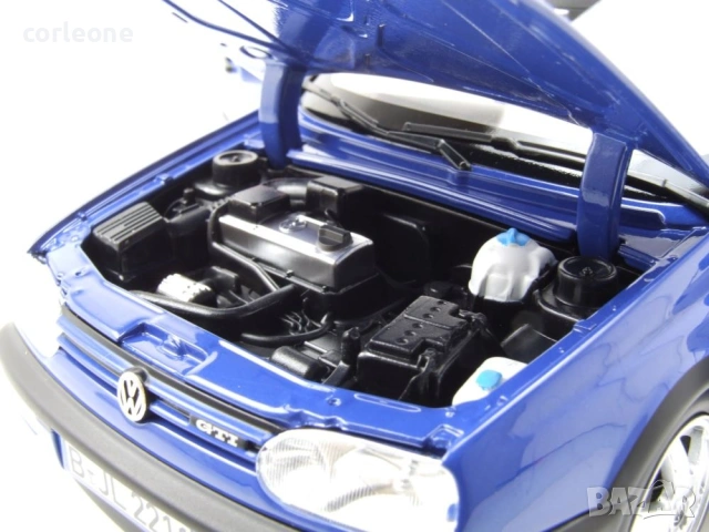VW Golf 3 GTI Colour Concept 1994 - мащаб 1:18 на Norev моделът е нов в кутия, снимка 5 - Колекции - 55282825