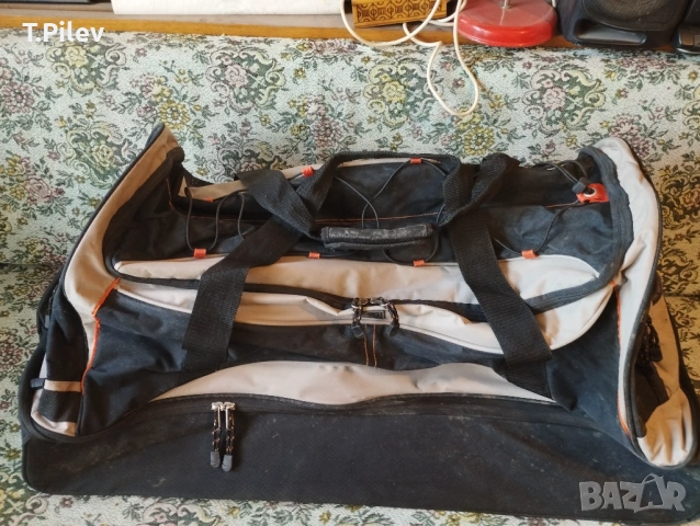 Продавам много голям сак на колелца. , снимка 7 - Сакове - 54178440