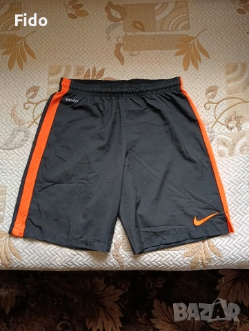 Nike Къси панталони