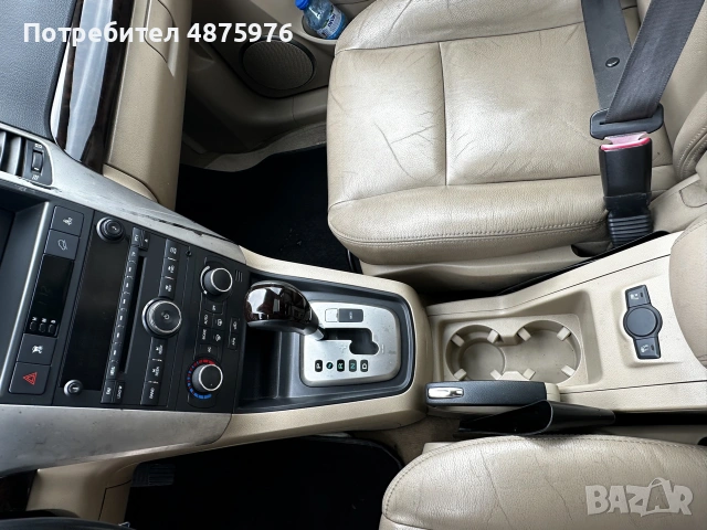 Chevrolet Captiva 3.2 7местна Автомат, снимка 8 - Автомобили и джипове - 55160732