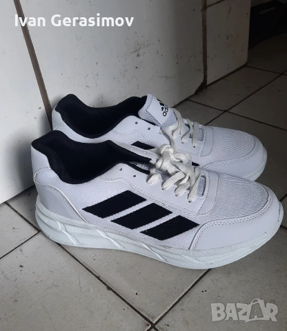 Maратонки Аdidas номер 43