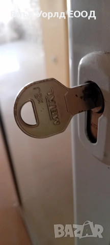 PVC австрийска дограма и алуминиева огледална интериорна врата, снимка 6 - Други стоки за дома - 54657965