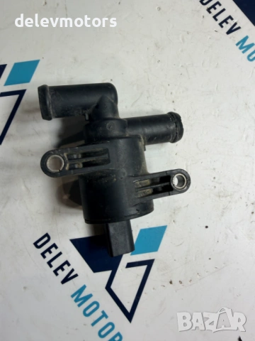 4H0121671D клапан за охладителната система от Vw Golf R 4motion 2018г, двигател CJX 2.0 TFSI 300 кс., снимка 3 - Части - 54237868