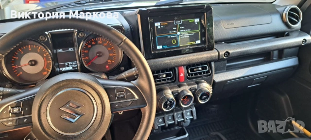 Сузуки Джимни Suzuki Jimny, снимка 8 - Автомобили и джипове - 54542391