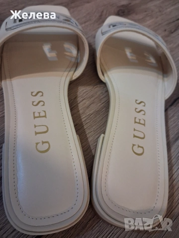 Нови чехли Guess, снимка 4 - Чехли - 55074388