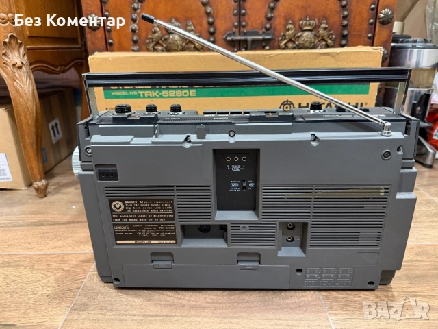 Hitachi TRK-5280 касетофон, снимка 4 - Радиокасетофони, транзистори - 54686505