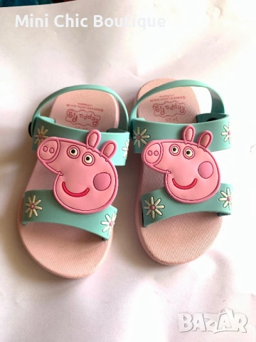 🐷 Детски гумени сандали / Peppa Pig (Пепа Пиг) – размер 24/25, снимка 4 - Детски сандали и чехли - 54226640