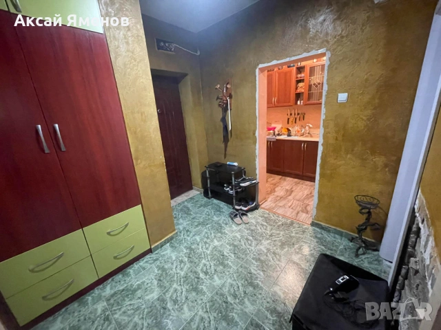 Обзаведен Двустаен Апартамент за Продажба, в гр.Търговище, кв. Боровец, снимка 5 - Апартаменти - 54737709