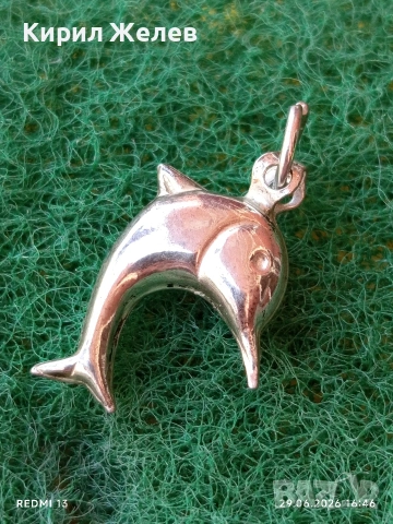 Сребърен медальон във формата на делфин 🐬 нежно Арт бижу 42474, снимка 2 - Колиета, медальони, синджири - 55090381