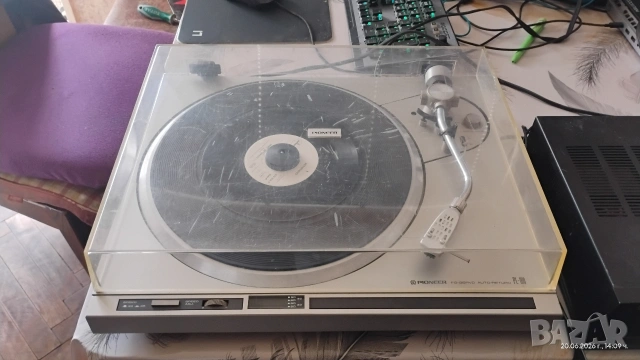 Pioneer PL-100 полуавтоматичен грамофон, снимка 2 - Грамофони - 54979648
