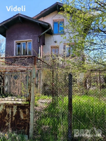 Къща с потенциал в сърцето на природата – само на 30 минути от София, с. Селянин