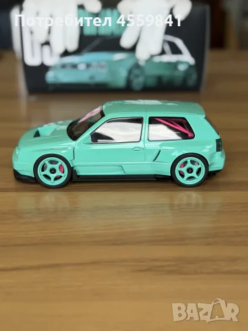 Рядък 1:18 VW Golf 3 V10 JP Performance С Оригинална Кутия и Документ За Автентичност, снимка 2 - Колекции - 55437479