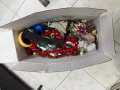 Кашон с бижута и дрънкулки, снимка 4