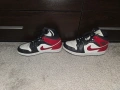обувки Air Jordan 1 номер 37,5, снимка 3