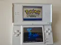 Nintendo DS Lite + R4 + качени много игри, снимка 10
