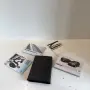 Ръководство на собственика / Наръчник и кожен калъф за Volvo XC60 (2011) OEM #555, снимка 1