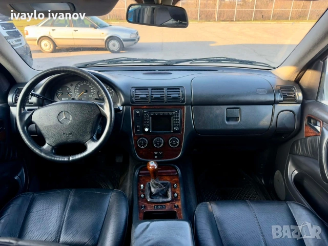Продава се джъп мерседест 2003 модел дизел 2.7 всичко платено хубаво състояние 6 степена, снимка 5 - Автомобили и джипове - 55057136