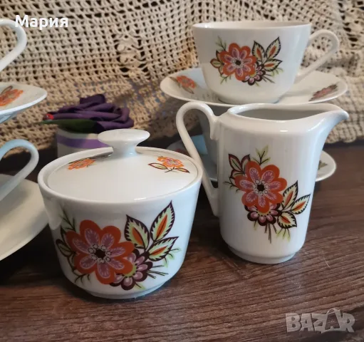 Порцеланови чаши за кафе Kahla GDR , снимка 7 - Сервизи - 55347003