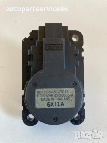 Моторче за клапа на парно за Mitsubishi Outlander 2.0 Di-D (2010) VHB30-30005-A, снимка 3 - Части - 54781435