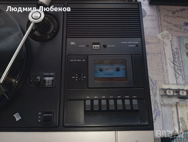 Ретро комбо Philips 984 Грамофон,радио,касетофон, снимка 6 - Грамофони - 54976700