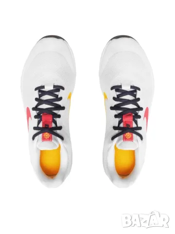 Маратонки Nike Revolution 6 Nn (Gs) DD1096 101 Бял, снимка 4 - Детски маратонки - 55353996