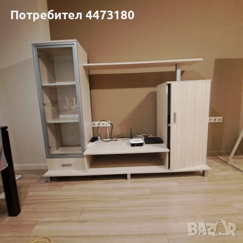 Холна секция - отлично запазена