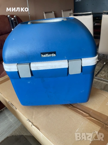 електрическа хладилна кутия Halfords, снимка 2 - Хладилни чанти - 55015134