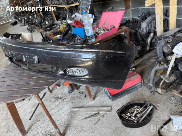 Предна броня от мерцедес W220 200G, снимка 2 - Части - 54291406