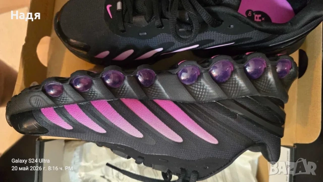 Nike Air Max Dn8 в цветовата комбинация "Black Pink Foam, снимка 3 - Маратонки - 54666466
