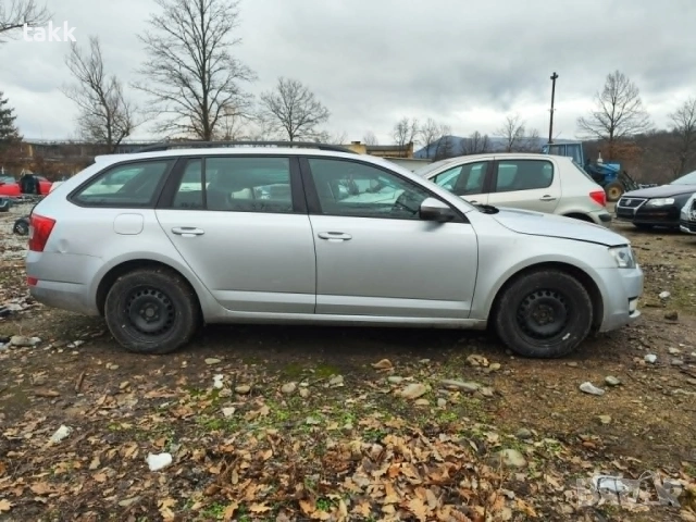 Skoda Octavia mk3 на части 2013г 1.2 безин 63кв 86кс Шкода октавия, снимка 4 - Части - 54345677