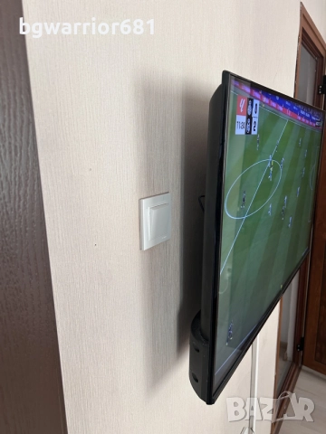 CROWN LED TV 43 инча, снимка 2 - Телевизори - 55645472