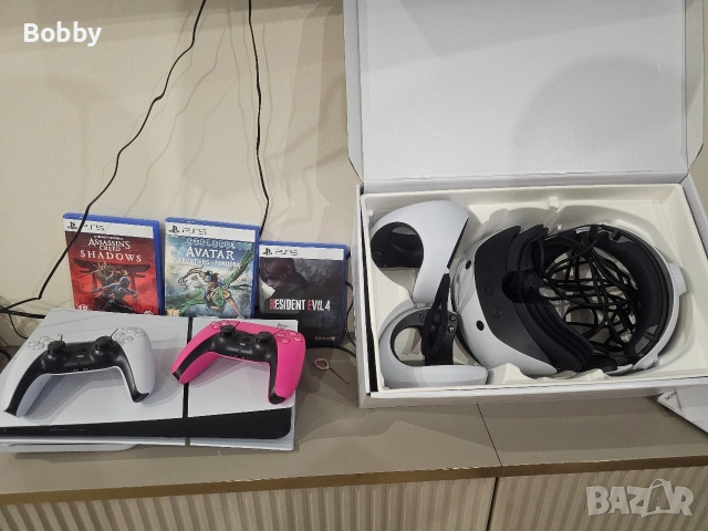 Като Нов! Playstation 5 Slim с 2 броя Джойстика, 3 игри, Виртуална реалност PS VR2 и Гаранция 19М