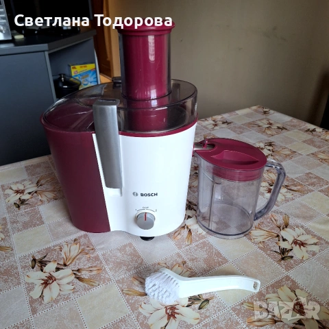Сокоизстисквачка Bosch 700W
