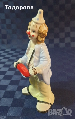 Порцеланова фигура на Клоун, снимка 6 - Антикварни и старинни предмети - 54007878