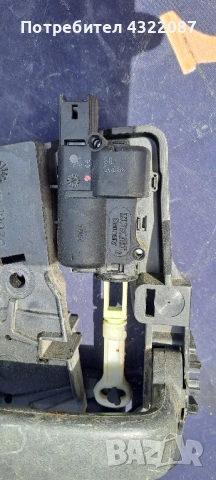  Вътрешни дръжки от Peugeot 1007 1.6I 16V 110к.с NFU , снимка 2 - Части - 54493188