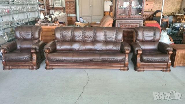 Аристократична кожена гарнитура 3+1+1, снимка 7 - Дивани и мека мебел - 54205309