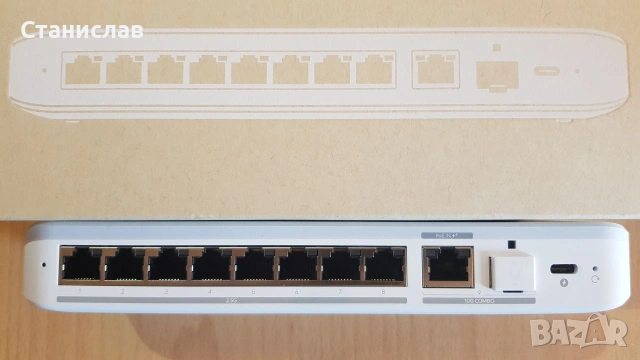 Ubiquiti Smart Flex 2.5G 10-port SWITCH - В Гаранция, 1 седмица ТЕСТ!, снимка 2 - Суичове - 54988067
