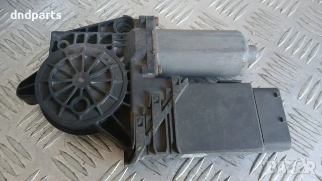 Моторче стъклоповдигач VW Passat 1998 (предно дясно) 0130821694