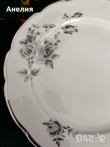 Черно/сива роза и платинен кант Cmielow Poland ! Стил! , снимка 2 - Чинии - 54156528