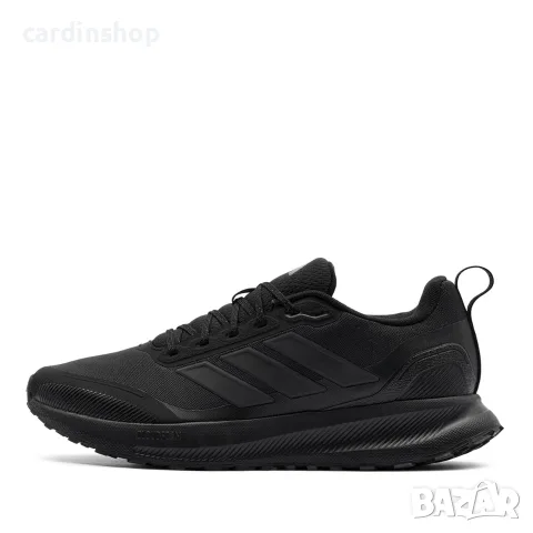 до 48 номер Adidas с водо-отблъскващо покритие, оригинални маратонки, снимка 2 - Маратонки - 55613613